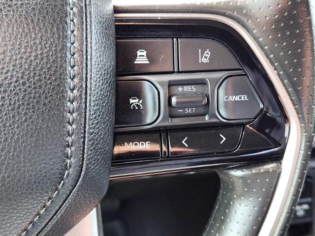 2022 Toyota Tundra 4WD Vehicle Photo in DENTON, TX 76210-9321