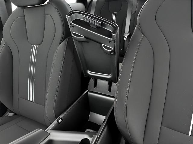 2025 Hyundai ELANTRA Vehicle Photo in Green Bay, WI 54304