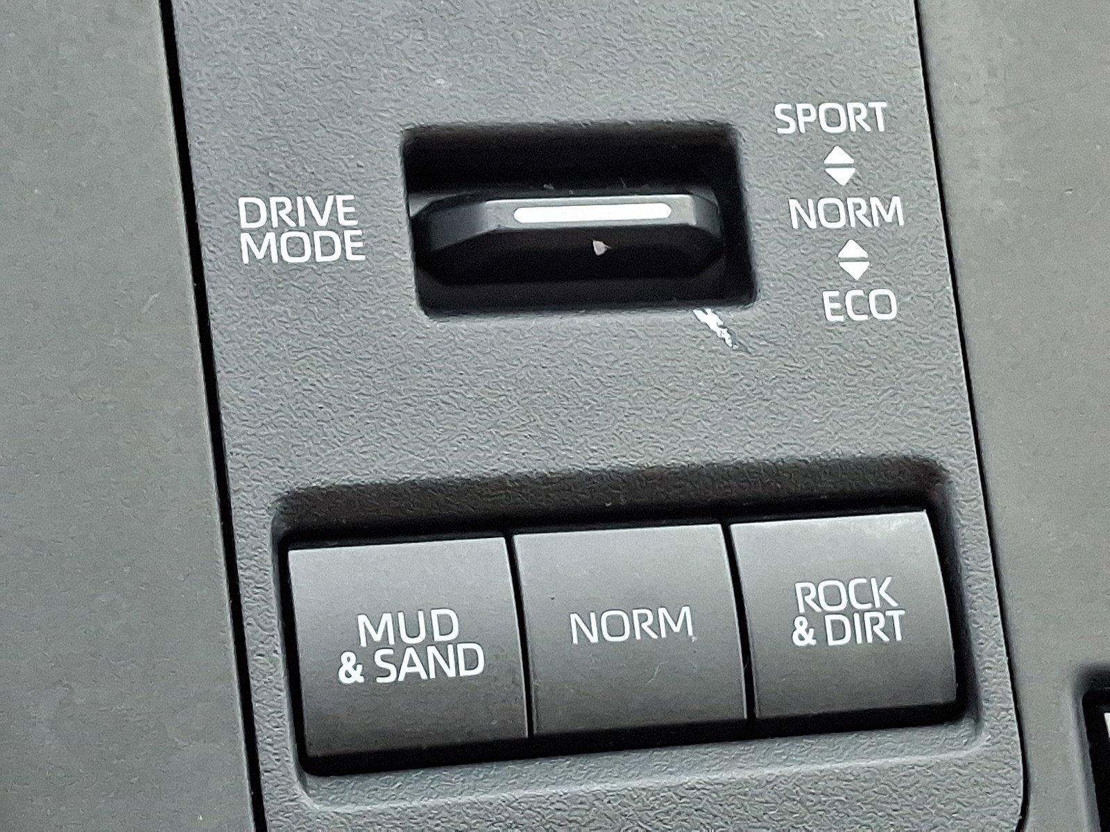 2022 Toyota Highlander Vehicle Photo in Harrisburg, PA 17111