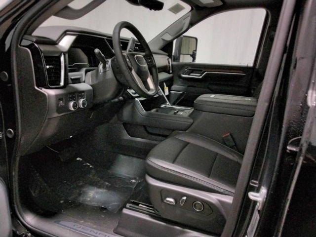 2024 GMC Sierra 2500 HD Vehicle Photo in BARABOO, WI 53913-9382