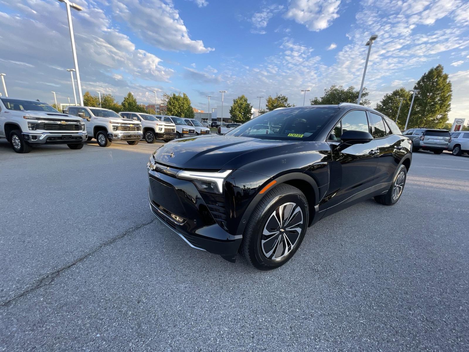 2025 Chevrolet Blazer EV Vehicle Photo in BENTONVILLE, AR 72712-4322