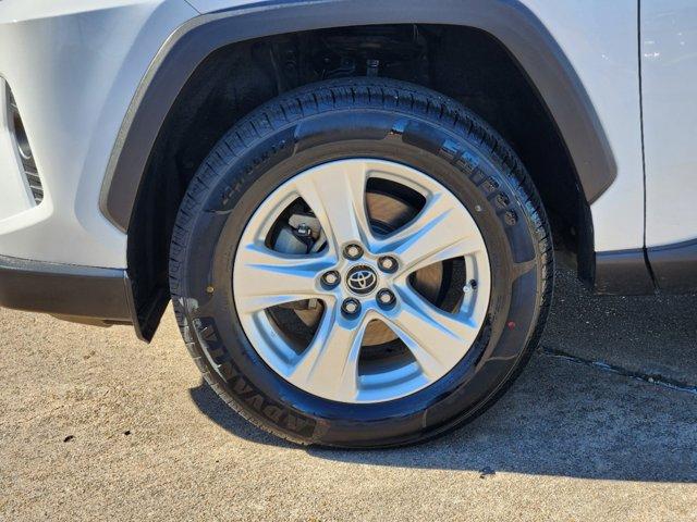 2021 Toyota RAV4 Vehicle Photo in SUGAR LAND, TX 77478-0000