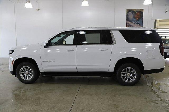 2025 Chevrolet Suburban Vehicle Photo in MEDINA, OH 44256-9001