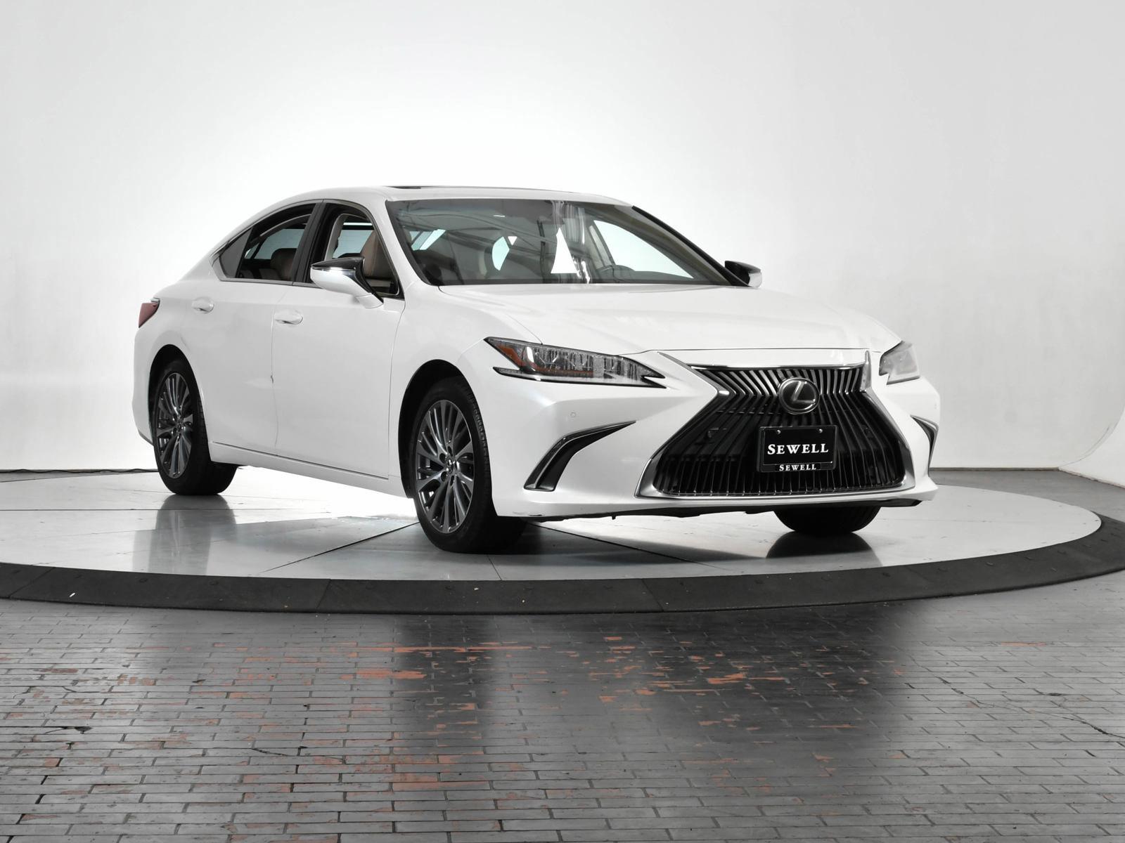 2019 Lexus ES 350 Vehicle Photo in DALLAS, TX 75235