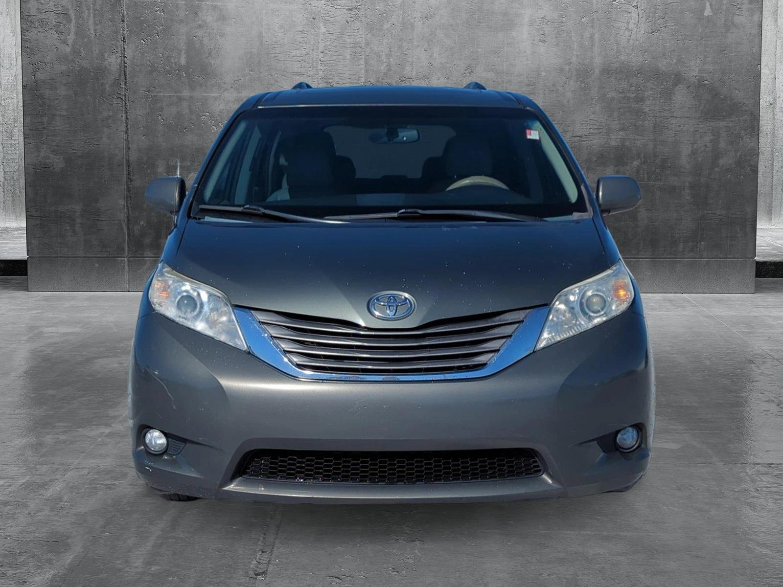 2013 Toyota Sienna Vehicle Photo in Ft. Myers, FL 33907