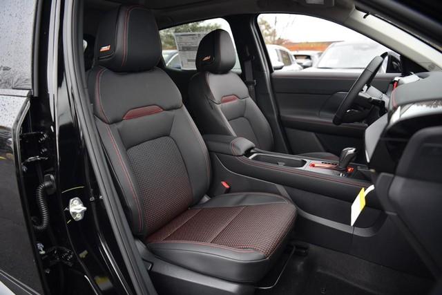 2025 Nissan Kicks Vehicle Photo in Ballwin, MO 63011