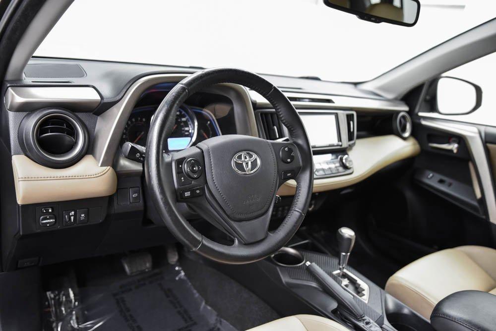 2015 Toyota RAV4 Vehicle Photo in AKRON, OH 44303-2185