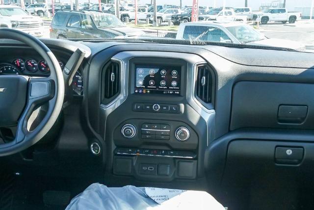 2025 Chevrolet Silverado 1500 Vehicle Photo in VENTURA, CA 93003-8585