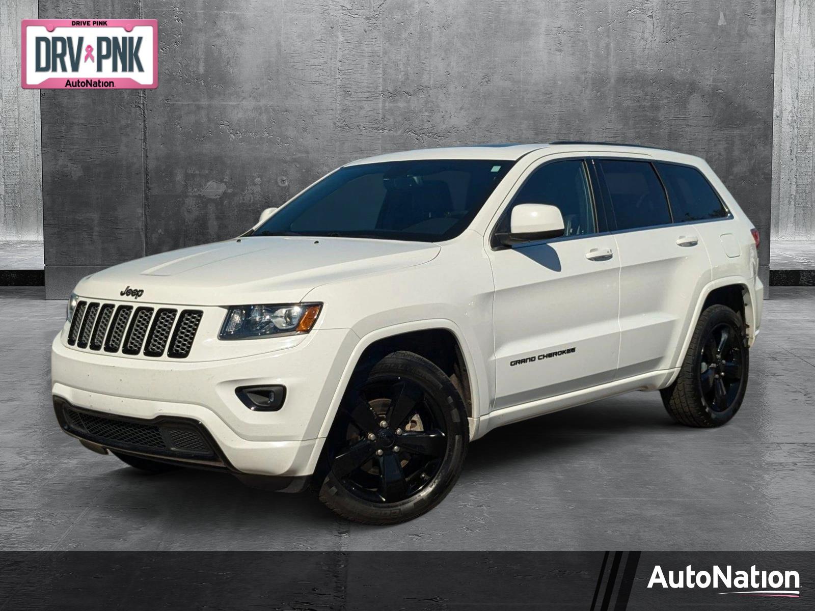 2015 Jeep Grand Cherokee Vehicle Photo in St. Petersburg, FL 33713