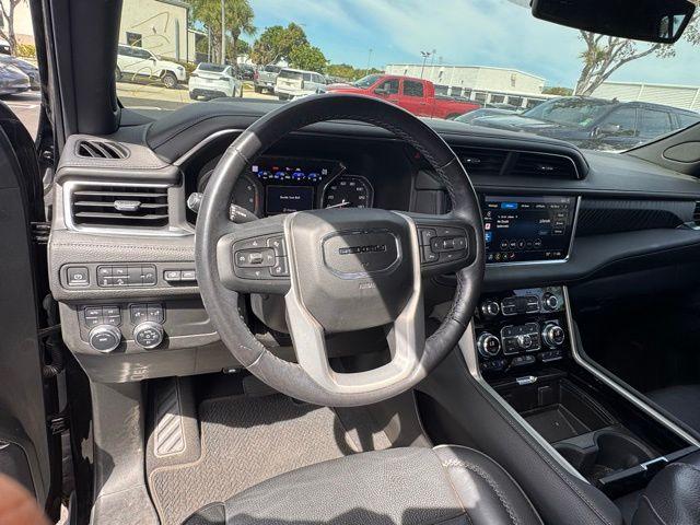 2021 GMC Yukon XL Vehicle Photo in DELRAY BEACH, FL 33483-3294