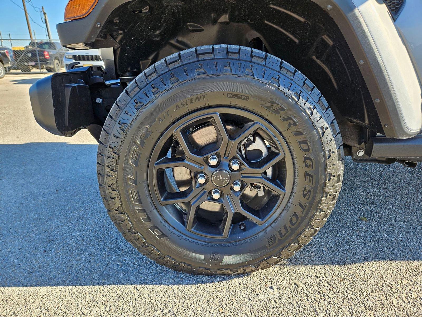 2024 Jeep Gladiator Vehicle Photo in Seguin, TX 78155