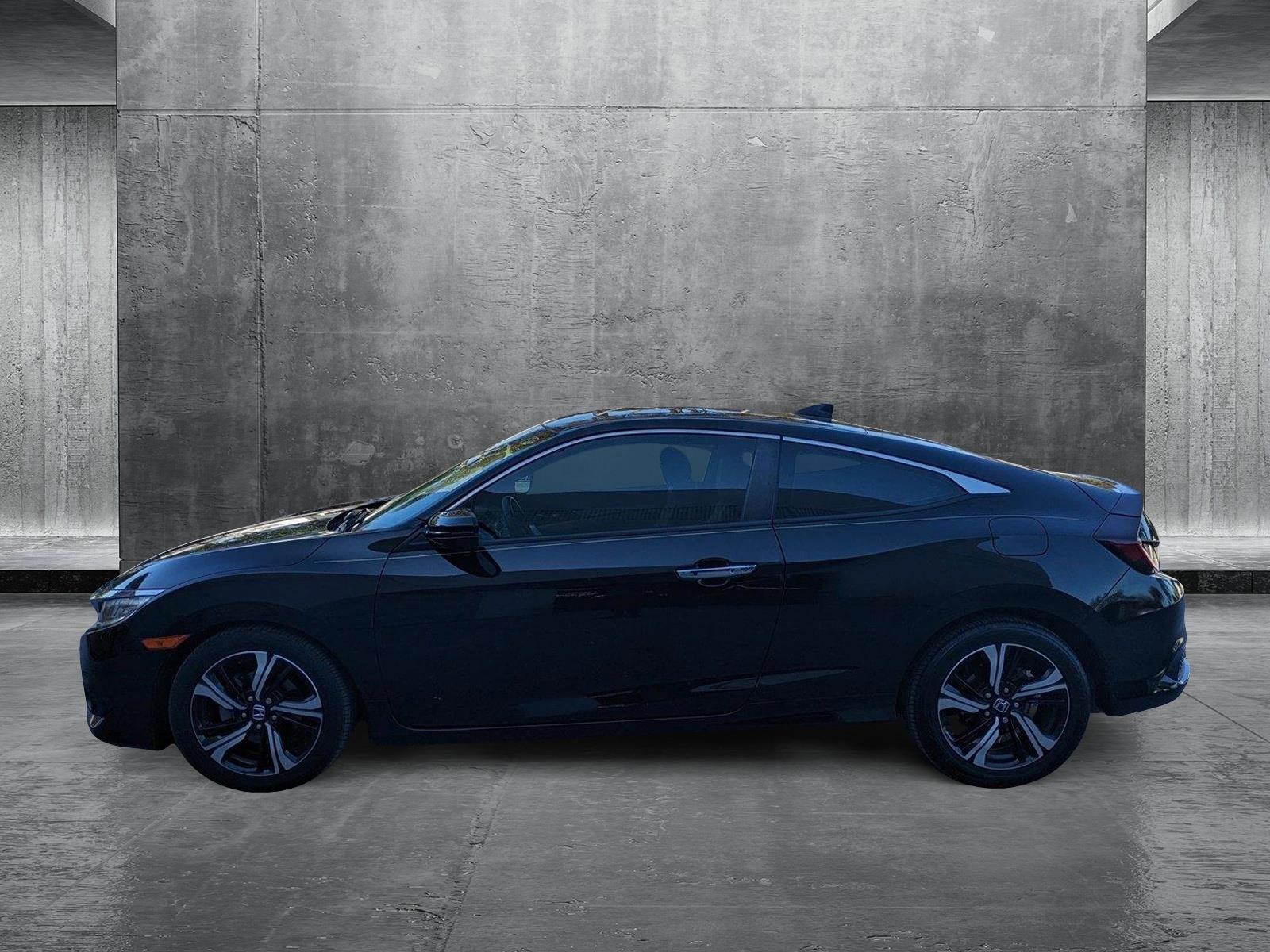 2017 Honda Civic Coupe Vehicle Photo in GREENACRES, FL 33463-3207