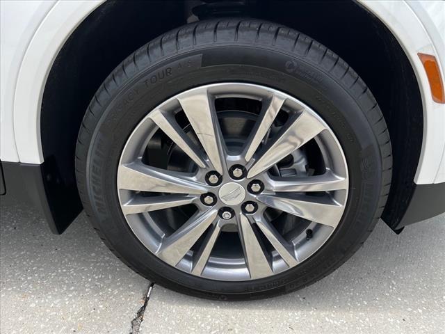 2025 Cadillac XT5 Vehicle Photo in TAMPA, FL 33612-3404