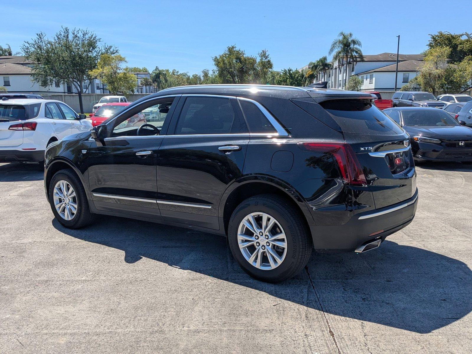 2022 Cadillac XT5 Vehicle Photo in PEMBROKE PINES, FL 33024-6534