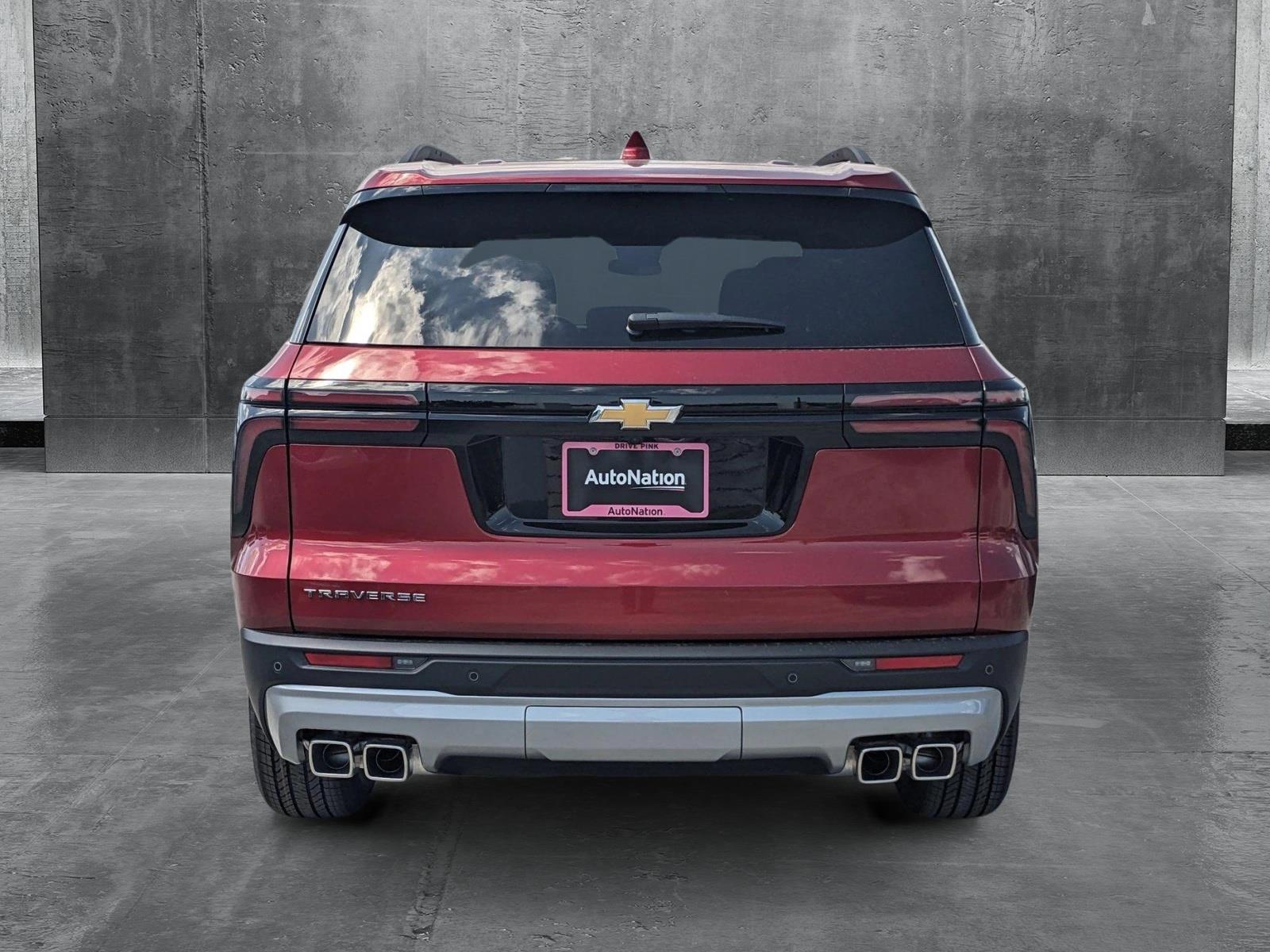2025 Chevrolet Traverse Vehicle Photo in MIAMI, FL 33172-3015