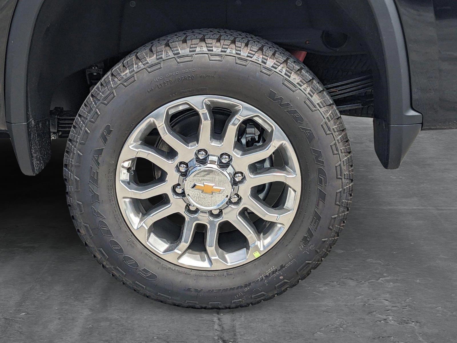 2025 Chevrolet Silverado 2500 HD Vehicle Photo in MIAMI, FL 33134-2699