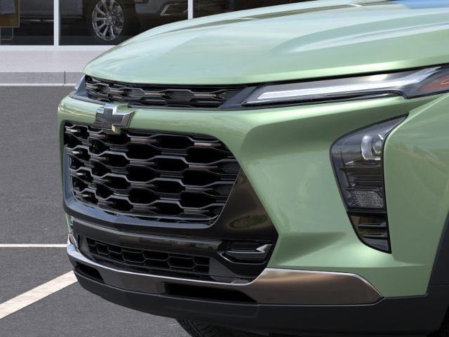 2025 Chevrolet Trax Vehicle Photo in EVERETT, WA 98203-5662