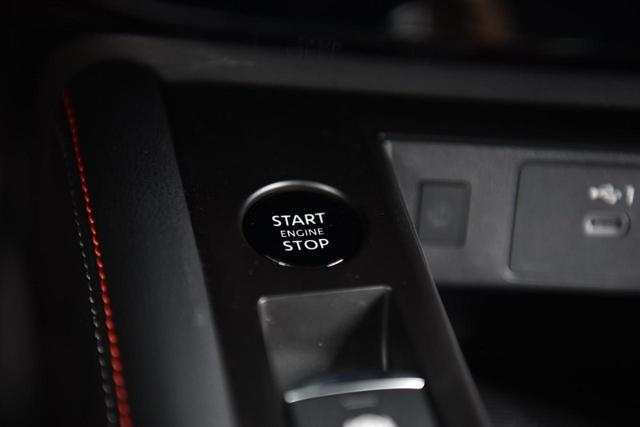 2025 Nissan Kicks Vehicle Photo in Ballwin, MO 63011