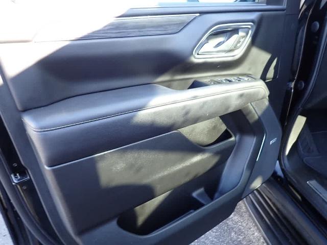 2022 GMC Yukon XL Vehicle Photo in ZELIENOPLE, PA 16063-2910