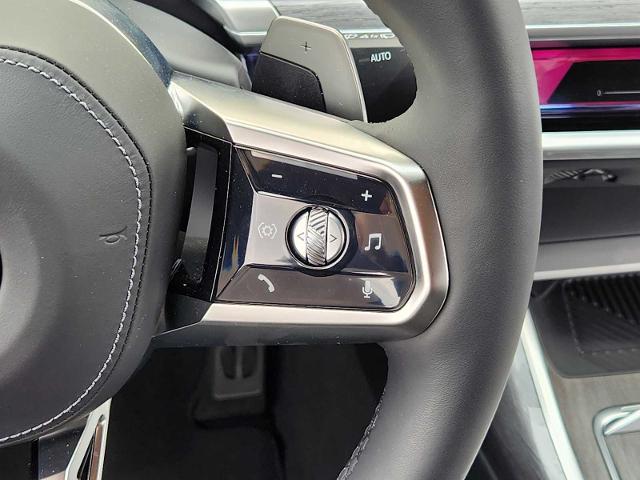 2024 BMW 740i xDrive Vehicle Photo in PLANO, TX 75024