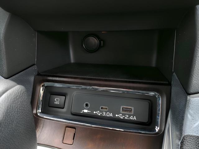 2025 Subaru Ascent Vehicle Photo in Green Bay, WI 54304