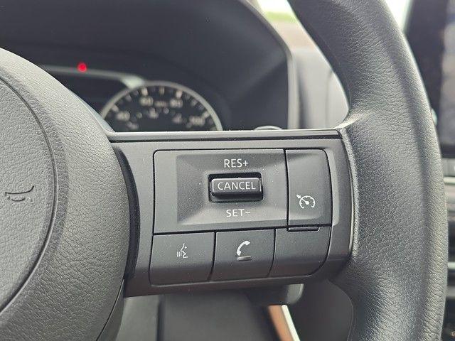 2023 Nissan Rogue Vehicle Photo in Pleasant Hills, PA 15236