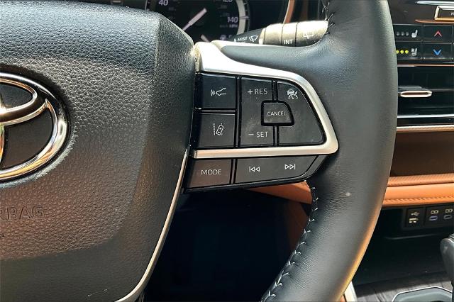 2022 Toyota Highlander Vehicle Photo in Tulsa, OK 74145