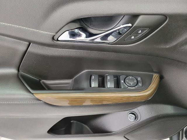 2023 GMC Acadia Vehicle Photo in NEENAH, WI 54956-2243