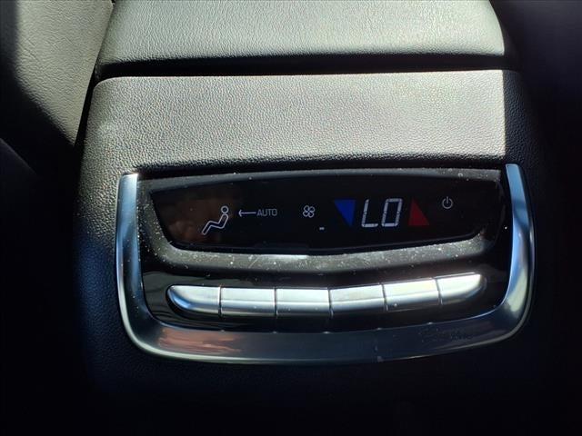 2022 Cadillac XT6 Vehicle Photo in SMITHTOWN, NY 11787-5023