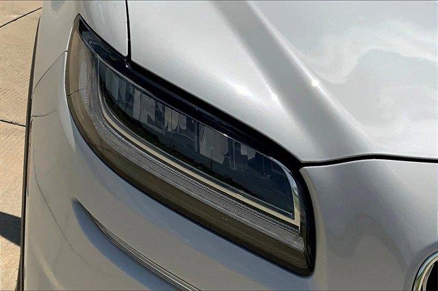 2021 Lincoln Nautilus Vehicle Photo in TOPEKA, KS 66609-0000