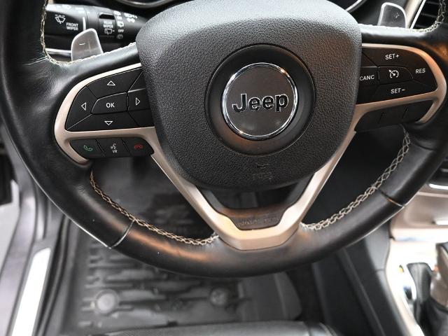 2016 Jeep Grand Cherokee Vehicle Photo in Cedar Rapids, IA 52402