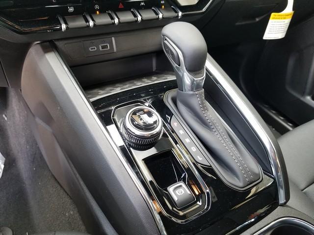2025 GMC Canyon Vehicle Photo in ELYRIA, OH 44035-6349