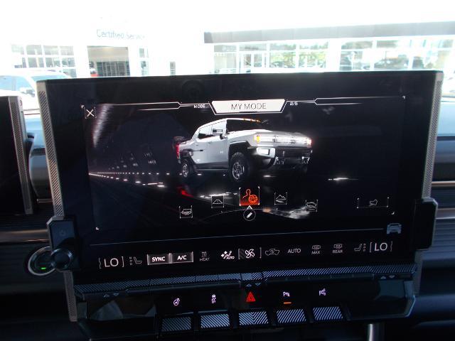 2025 GMC HUMMER EV Pickup Vehicle Photo in LOWELL, MA 01852-4336