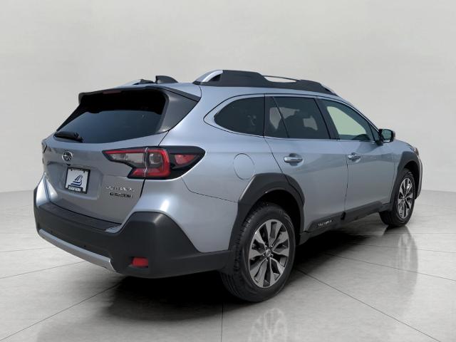 2025 Subaru Outback Vehicle Photo in Green Bay, WI 54304
