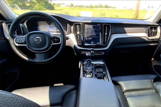 2020 Volvo XC60 Vehicle Photo in TOPEKA, KS 66609-0000