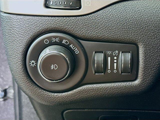 2021 Jeep Cherokee Vehicle Photo in Doylsetown, PA 18901