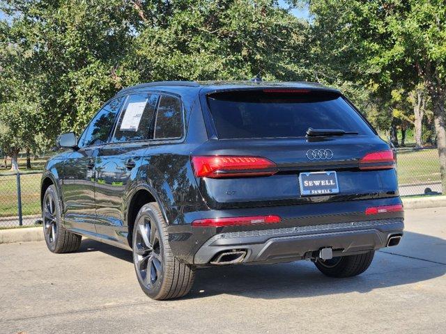 2025 Audi Q7 Vehicle Photo in HOUSTON, TX 77090