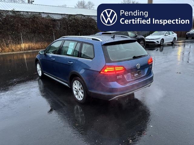 2019 Volkswagen Golf Alltrack Vehicle Photo in Puyallup, WA 98371