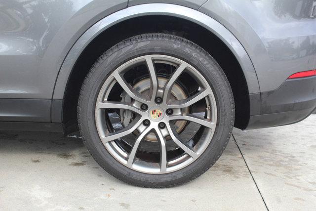 2022 Porsche Cayenne Vehicle Photo in HOUSTON, TX 77090