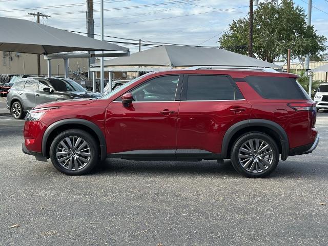 2022 Nissan Pathfinder Vehicle Photo in San Antonio, TX 78230