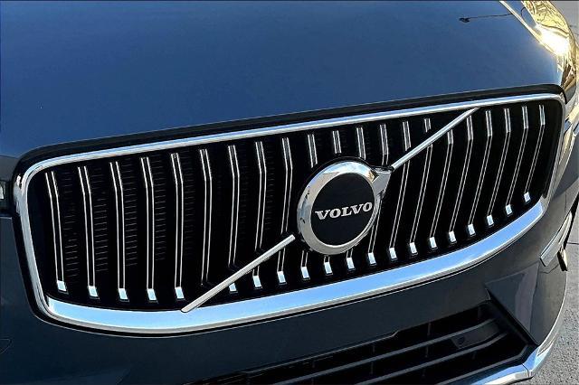 2022 Volvo XC60 Vehicle Photo in Houston, TX 77007