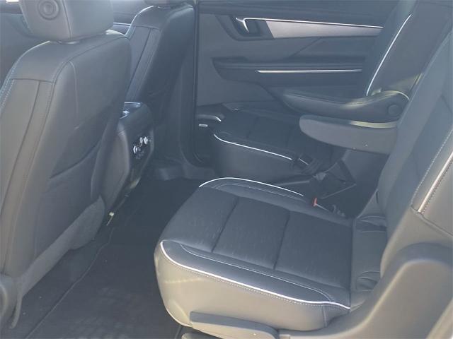 2025 Buick Enclave Vehicle Photo in GOODYEAR, AZ 85338-1310