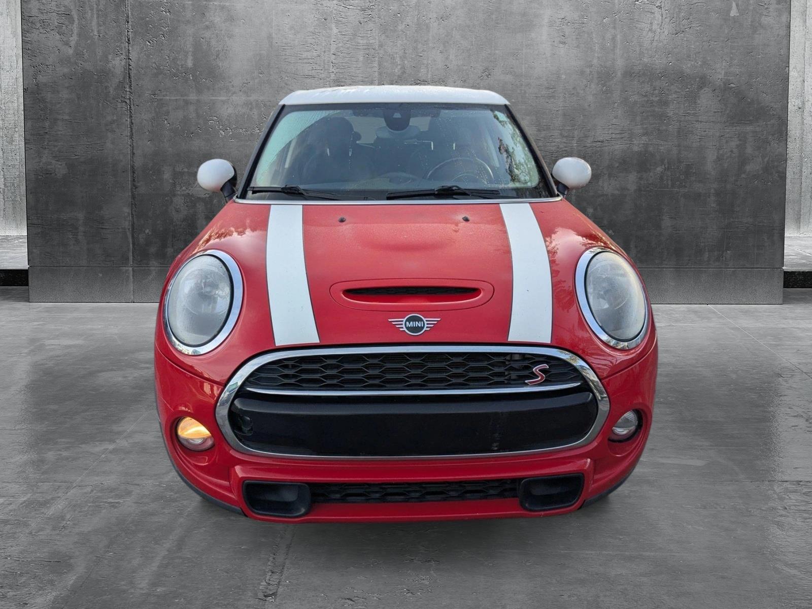 2019 MINI Hardtop 4 Door Vehicle Photo in MIAMI, FL 33134-2699