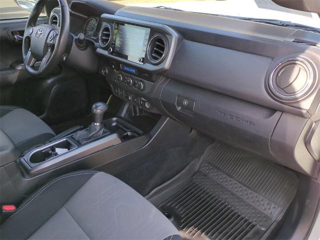 2022 Toyota Tacoma 2WD Vehicle Photo in GOODYEAR, AZ 85338-1310