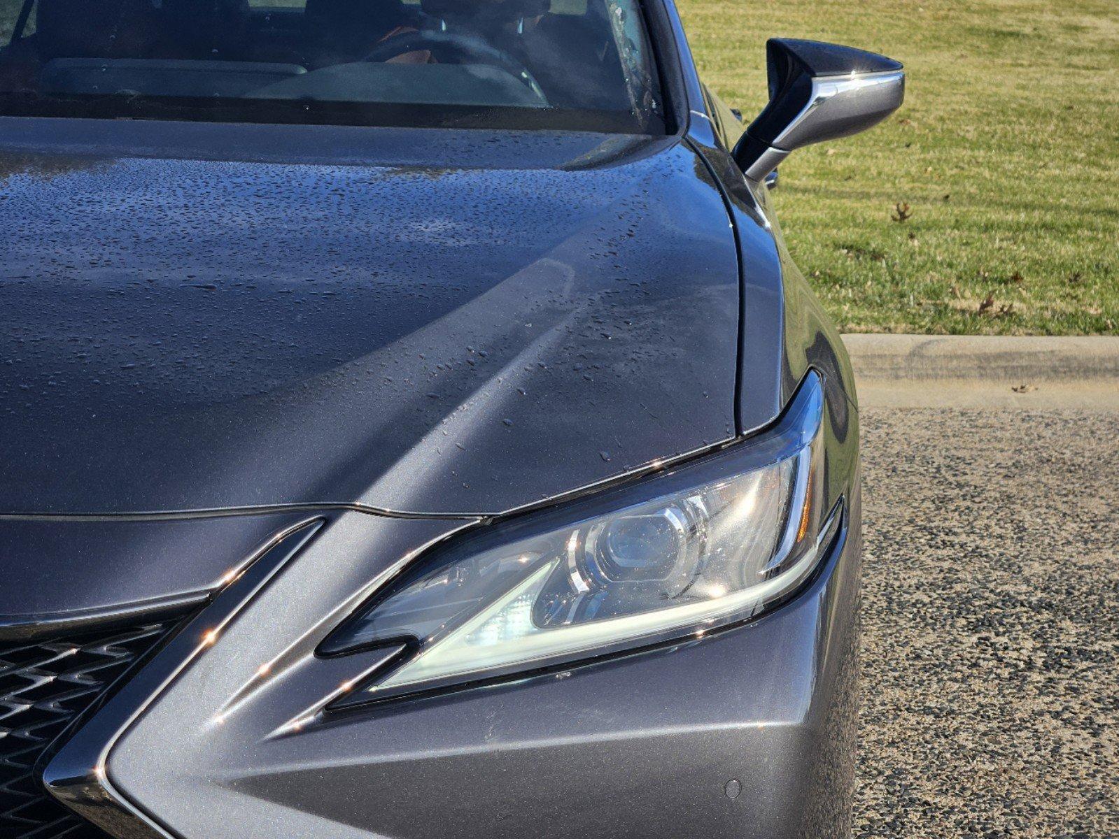 2024 Lexus ES 350 Vehicle Photo in FORT WORTH, TX 76132