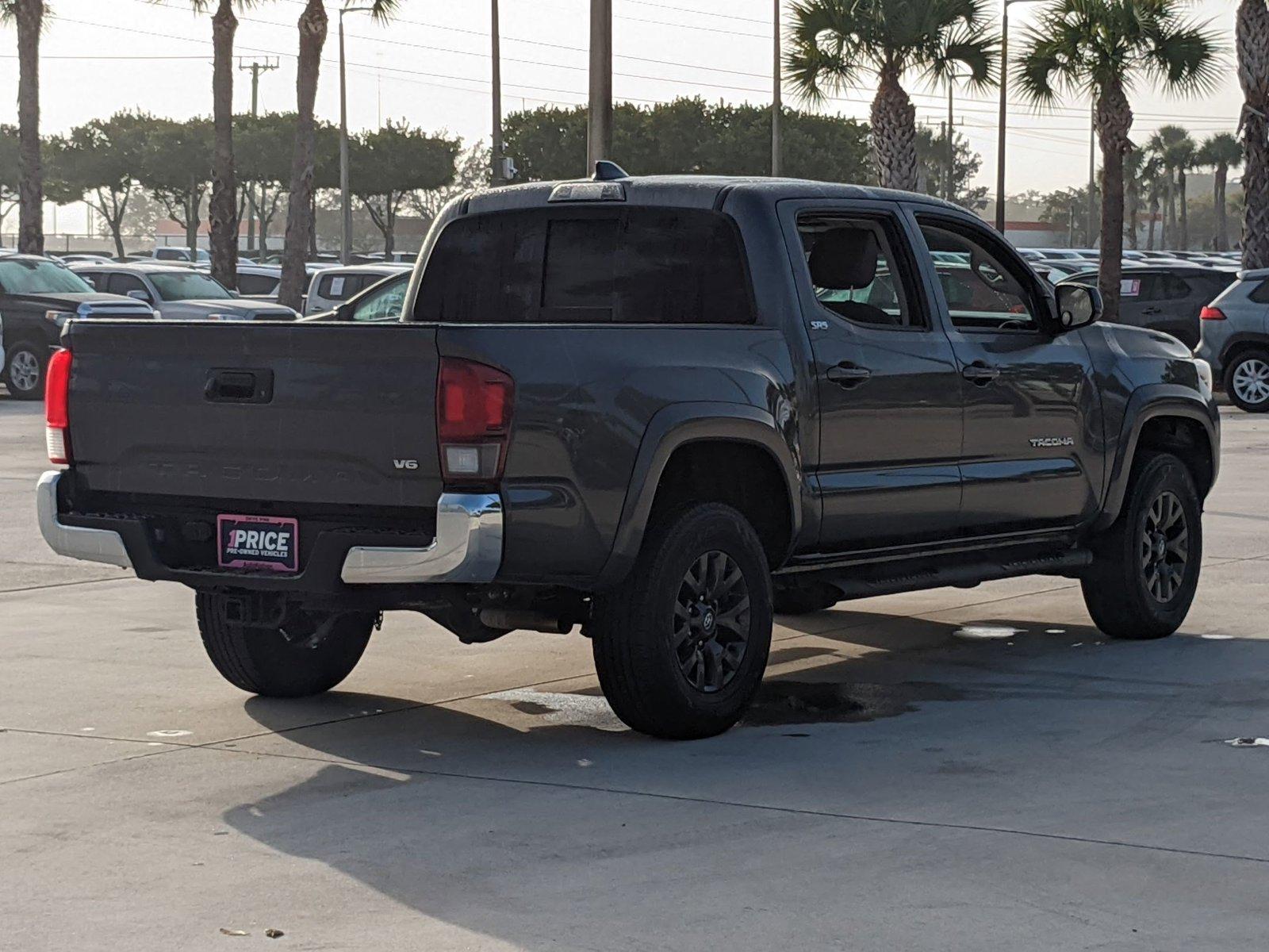 2021 Toyota Tacoma 2WD Vehicle Photo in Davie, FL 33331