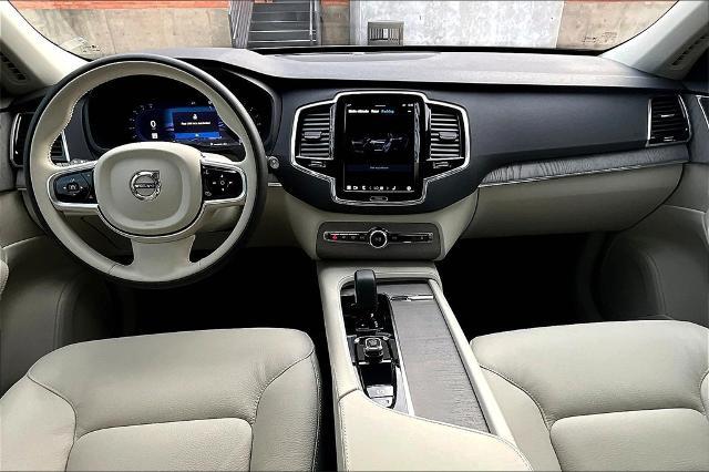 2025 Volvo XC90 Vehicle Photo in Houston, TX 77007