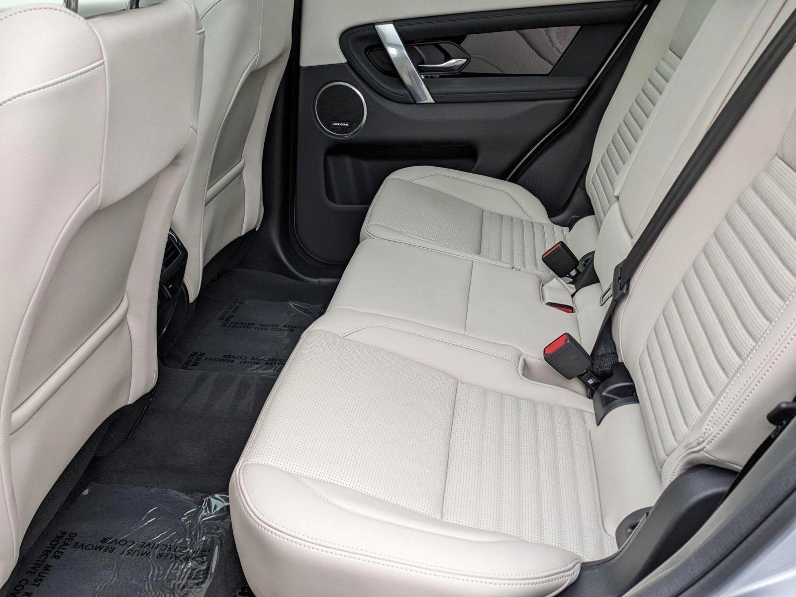 2025 Land Rover Discovery Sport Vehicle Photo in Bethesda, MD 20852