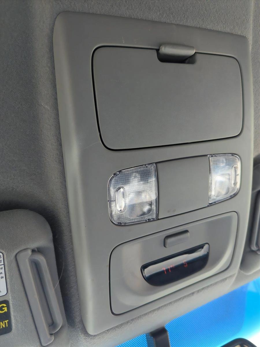 2011 Toyota Tacoma Vehicle Photo in Memphis, TN 38125