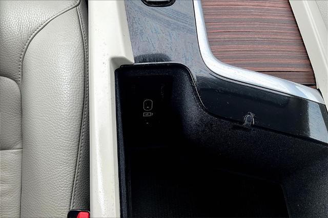 2022 Volvo XC60 Recharge Plug-In Hybrid Vehicle Photo in Houston, TX 77007